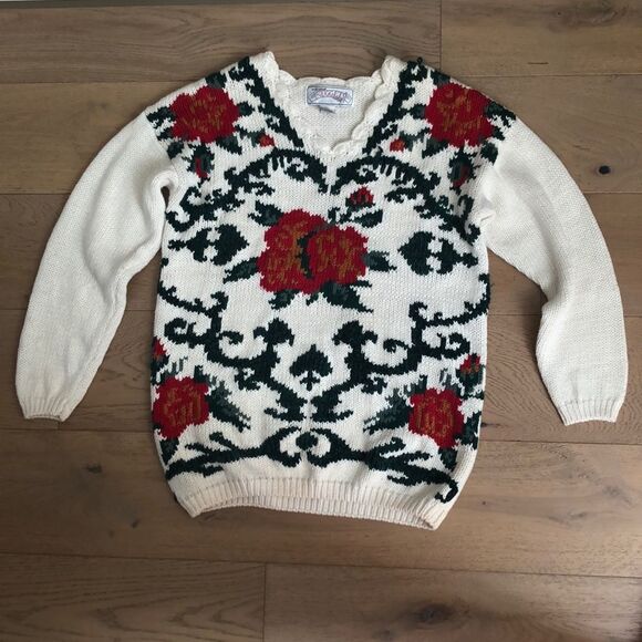 Off white cotton blend knitted floral motif Sweater by Nuggets, red roses - Picture 6 of 8